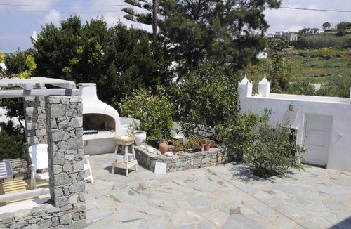 Drafaki Hotel | 57 m² Hotel ∙ 5 guests