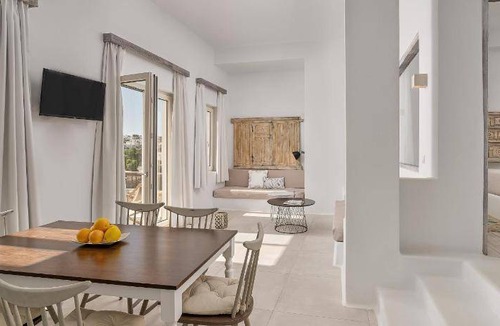 Amoopi Hotel | 58 m² Hotel ∙ 127 guests