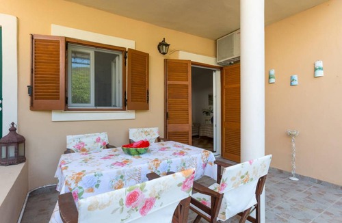 Agios Stefanos Apartment | 60 m² Apartment ∙ 1 bedroom ∙ 3 guests