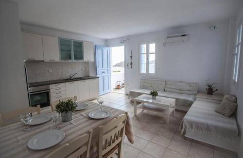 Livadi Apartment | 60 m² Apartment ∙ 2 bedrooms ∙ 5 guests
