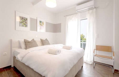 Voula Apartment | 60 m² Apartment ∙ 2 bedrooms ∙ 4 guests