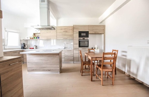 Kalambaka Apartment | 60 m² Apartment ∙ 3 bedrooms ∙ 6 guests