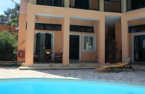 Katavolos House | 60 m² House ∙ 2 bedrooms ∙ 5 guests