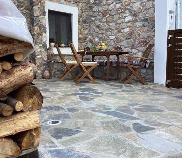 Embonas House | 60 m² House ∙ 2 bedrooms ∙ 5 guests