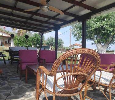 Komotini House | 60 m² House ∙ 3 bedrooms ∙ 6 guests