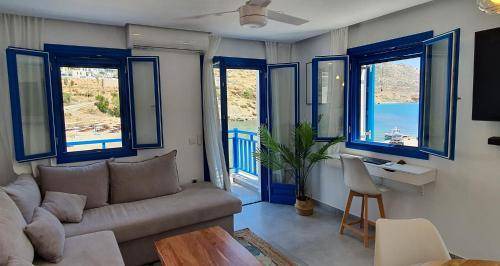 Finiki House | 60 m² House ∙ 3 guests