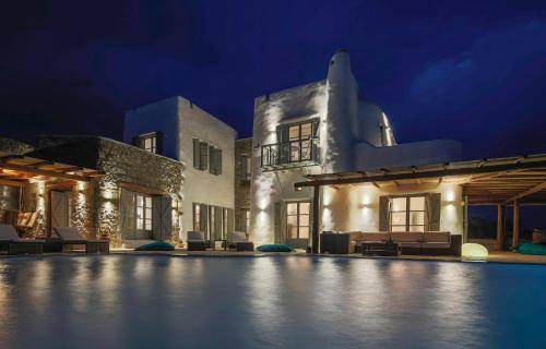 Tourlos Villa | 600 m² Villa ∙ 10 bedrooms ∙ 24 guests