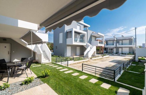 Paralia Ofryniou Apartment | 62 m² Apartment ∙ 2 bedrooms ∙ 6 guests