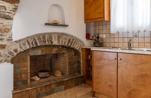 Koronos House | 62 m² House ∙ 3 bedrooms ∙ 5 guests
