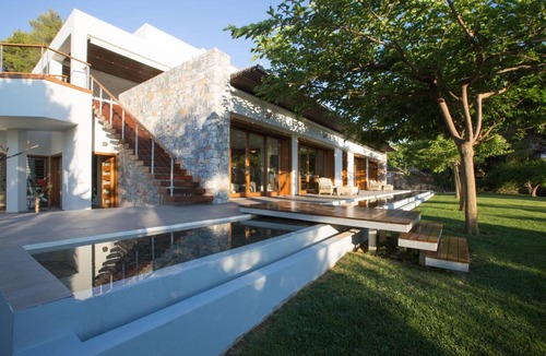 Halepa House | 650 m² House ∙ 5 bedrooms ∙ 10 guests