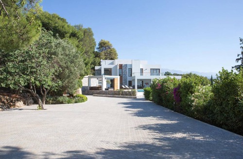 Halepa House | 650 m² House ∙ 5 bedrooms ∙ 10 guests