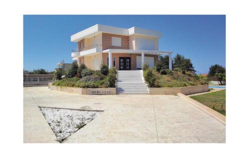 Kanali House | 7 Bedroom Cozy Home In Preveza