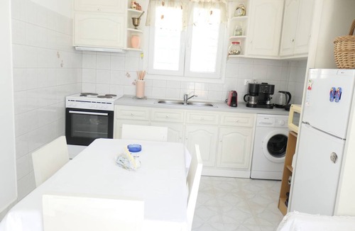 Naxos Apartment | 70 m² Apartment ∙ 2 bedrooms ∙ 5 guests