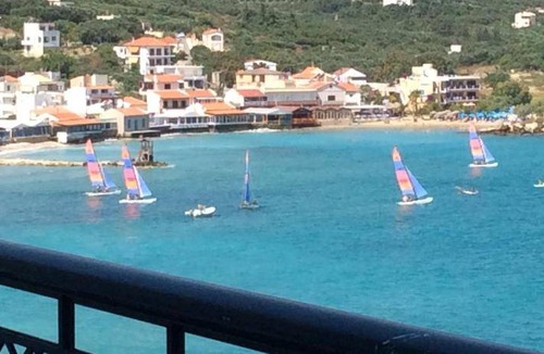 Plaka Apartment | 70 m² Apartment ∙ 3 bedrooms ∙ 6 guests