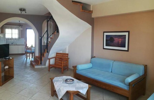 Archangelos Apartment | 70 m² Apartment ∙ 2 bedrooms ∙ 6 guests