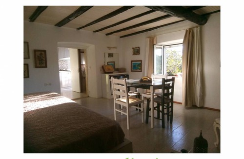 Kavalleraina House | 70 m² House ∙ 2 bedrooms ∙ 3 guests
