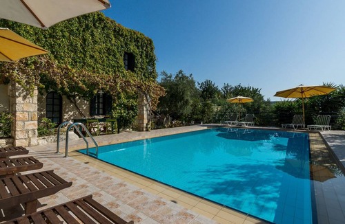 Douliana House | 70 m² House ∙ 3 bedrooms ∙ 6 guests