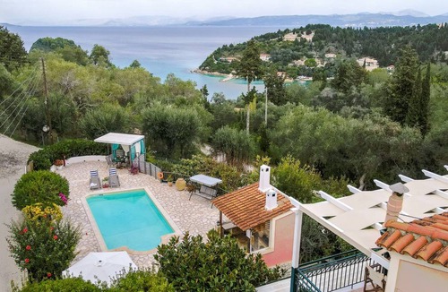 Lakka Villa | 70 m² Villa ∙ 2 bedrooms ∙ 4 guests
