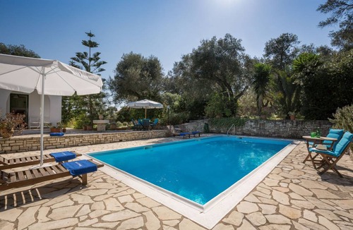 Koutsi Villa | 70 m² Villa ∙ 2 bedrooms ∙ 4 guests