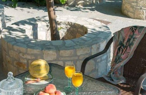 Heraklion Apartment | 72 m² Apartment ∙ 2 bedrooms ∙ 5 guests
