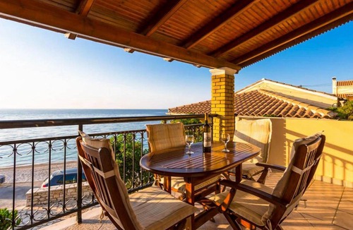 Katavolos Apartment | 75 m² Apartment ∙ 1 bedroom ∙ 4 guests