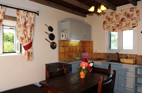 Doukades Apartment | 75 m² Apartment ∙ 2 bedrooms ∙ 5 guests