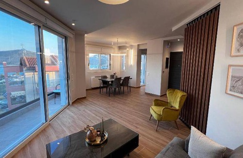 Chalcis Apartment | 75 m² Apartment ∙ 2 bedrooms ∙ 4 guests