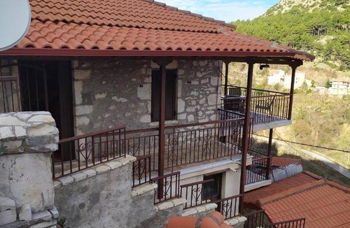 Dimitsana House | 75 m² House ∙ 2 bedrooms ∙ 8 guests
