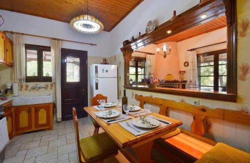 Velonades House | 75 m² House ∙ 2 bedrooms ∙ 5 guests