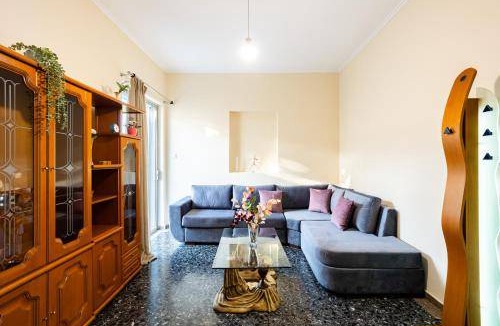 Avia House | 75 m² House ∙ 2 bedrooms ∙ 4 guests