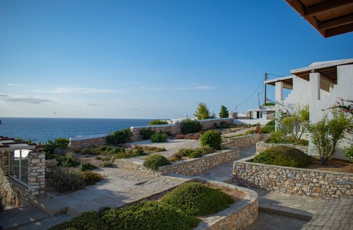 Nea Cryssi Akti Villa | 78 m² Villa ∙ 2 bedrooms ∙ 4 guests