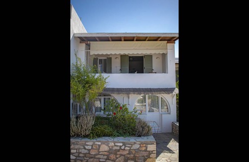 Nea Cryssi Akti Villa | 78 m² Villa ∙ 2 bedrooms ∙ 4 guests