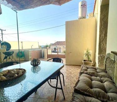 Salakos House | 79 m² House ∙ 2 bedrooms ∙ 4 guests
