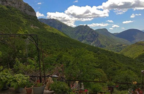 Mikro Papigko Bed & Breakfast | 80 m² Bed and breakfast ∙ 2 bedrooms ∙ 6 guests