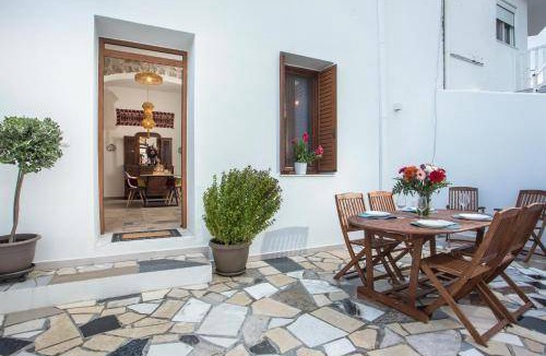 Kalithies House | 80 m² House ∙ 1 bedroom ∙ 4 guests