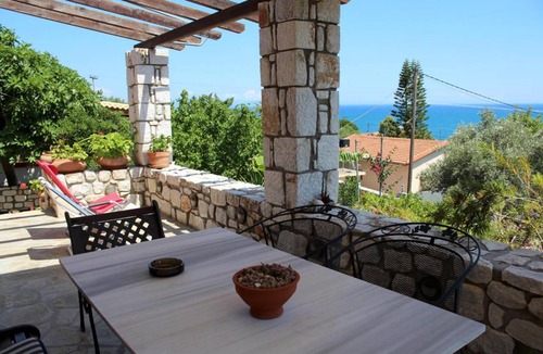 Aloizianika House | 80 m² House ∙ 1 bedroom ∙ 5 guests