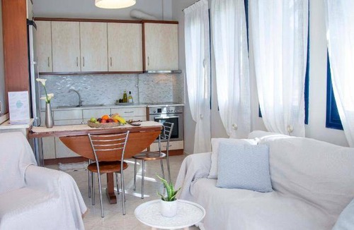 Perdhika House | 80 m² House ∙ 2 bedrooms ∙ 6 guests