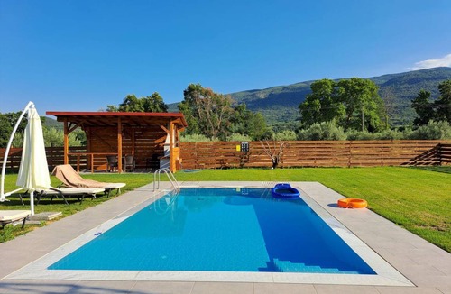 Skotina House | 80 m² House ∙ 2 bedrooms ∙ 5 guests