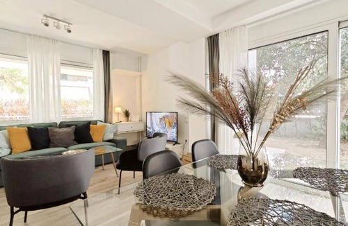Amarousion Apartment | 81 m² Apartment ∙ 3 bedrooms ∙ 6 guests