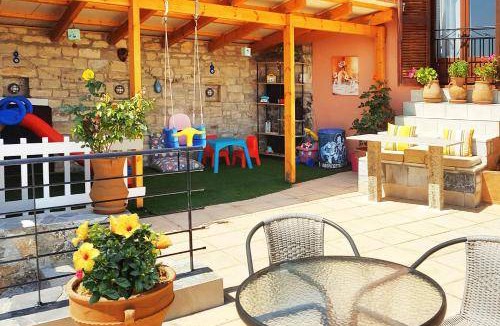 Agia Triada Villa | 82 m² Villa ∙ 2 bedrooms ∙ 5 guests