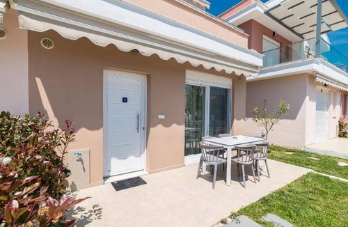Ofrinion Apartment | 83 m² Apartment ∙ 3 bedrooms ∙ 8 guests