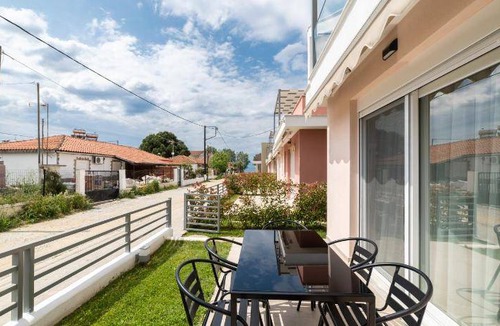 Ofrinion Apartment | 83 m² Apartment ∙ 3 bedrooms ∙ 8 guests