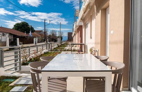 Ofrinion Apartment | 83 m² Apartment ∙ 3 bedrooms ∙ 8 guests