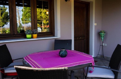 Peristera Apartment | 85 m² Apartment ∙ 2 bedrooms ∙ 4 guests