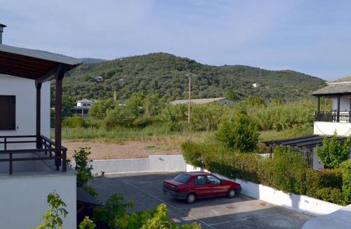 Koropi Apartment | 86 m² Apartment ∙ 2 bedrooms ∙ 7 guests