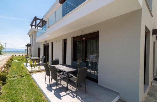 Paralia Ofryniou Apartment | 89 m² Apartment ∙ 3 bedrooms ∙ 8 guests