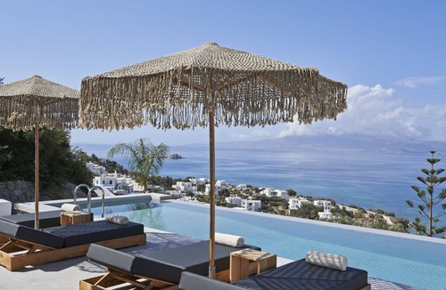 Maragas Villa | 9 Bedroom Sea View Villas With Private Pools | Hill Club Naxos Estate