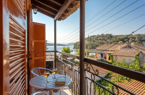 Agios Stefanos Apartment | 90 m² Apartment ∙ 2 bedrooms ∙ 6 guests