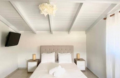 Khelmata House | 90 m² House ∙ 2 bedrooms ∙ 5 guests