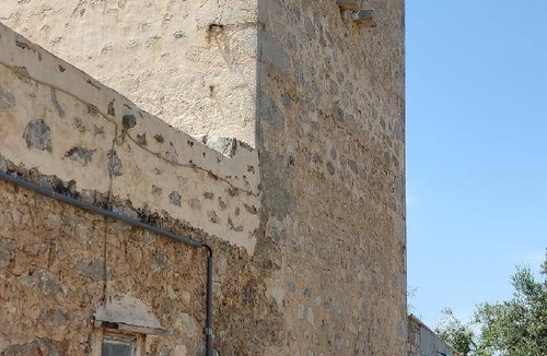 Omales House | 90 m² House ∙ 4 bedrooms ∙ 2 guests